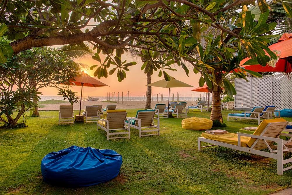 Hotel J Negombo Zewnętrze zdjęcie