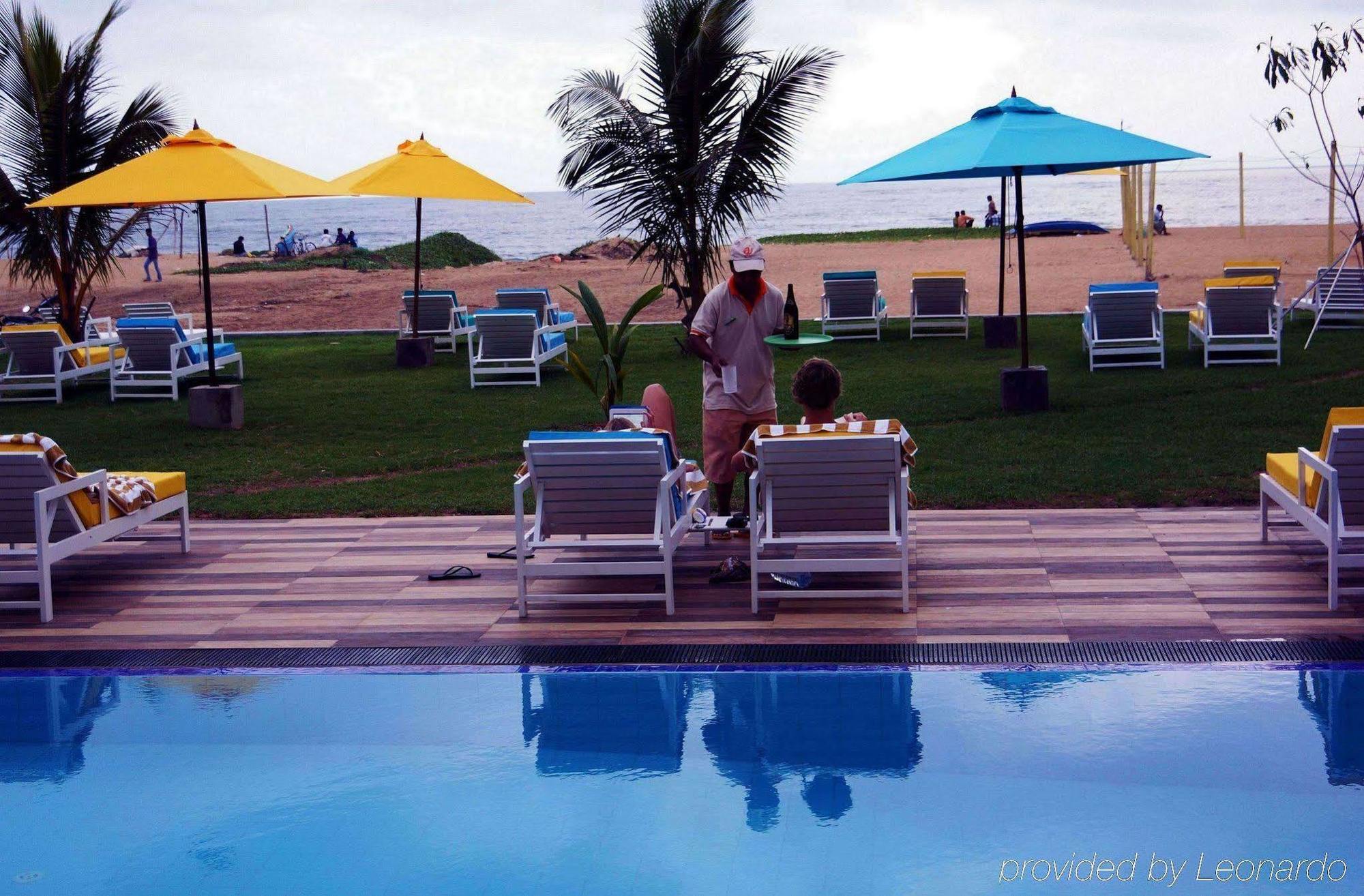 Hotel J Negombo Zewnętrze zdjęcie